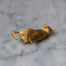 Load image into Gallery viewer, RESERVED: Vintage Brushed 18K Yellow Gold Cat with Sapphire Eyes Brooch