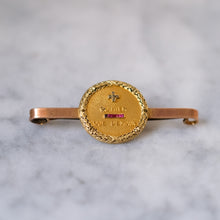 Load image into Gallery viewer, Antique 18K Yellow Gold Augis Qu'hier Love Token Brooch