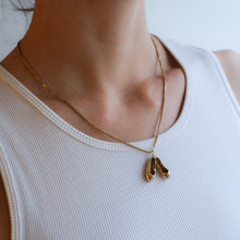 Load image into Gallery viewer, 18.5 inch 18K Yellow Gold Box Chain