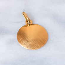 Load image into Gallery viewer, 18K Yellow Gold Concave Round QU'HIER QUE DEMAIN Augis Pendant