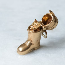 Load image into Gallery viewer, Vintage 9K Yellow Gold Puss in Boots Charm