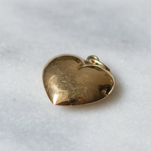 Load image into Gallery viewer, Vintage 14K Yellow Gold Puffy Heart Charm Pendant