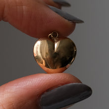 Load image into Gallery viewer, Vintage 14K Yellow Gold Puffy Heart Charm Pendant