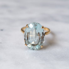 Load image into Gallery viewer, 18K Yellow Gold Oval Faceted Aquamarine Ring