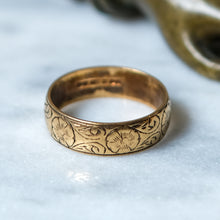 Load image into Gallery viewer, Vintage 9K Rose Gold Floral Engraved Band