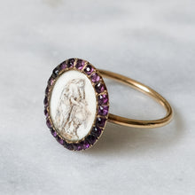 Load image into Gallery viewer, Antique Georgian 14/15K Rose Gold Almandine Garnet Sepia Mourning Ring