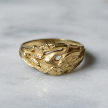 Load image into Gallery viewer, 14K Yellow Gold Swan with Flower Ring 6.93g