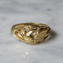 Load image into Gallery viewer, 14K Yellow Gold Swan with Flower Ring 6.96g