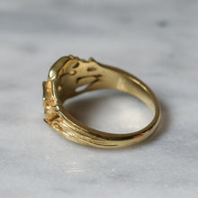 Load image into Gallery viewer, 14K Yellow Gold Swan with Flower Ring 6.96g