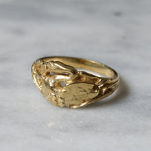 Load image into Gallery viewer, 14K Yellow Gold Swan with Flower Ring 6.96g