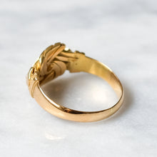 Load image into Gallery viewer, Edwardian 18K Yellow Gold Lovers Knot Ring