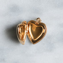 Load image into Gallery viewer, Vintage 14K Yellow Gold Diamond Starburst Heart Locket