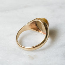 Load image into Gallery viewer, Vintage 9K Yellow Gold Flush-Set Tiger's Eye with Cat Eye Effect
