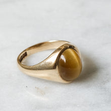 Load image into Gallery viewer, Vintage 9K Yellow Gold Flush-Set Tiger's Eye with Cat Eye Effect