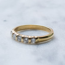 Load image into Gallery viewer, Contemporary Vintage 18K Yellow Gold 5-Stone Diamond Band