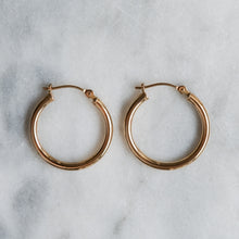 Load image into Gallery viewer, 14K Yellow Gold Round Hoop Earrings