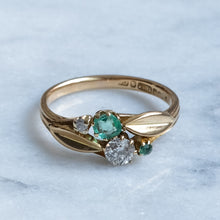 Load image into Gallery viewer, Vintage 1930s Art Deco Diamond and Emerald Toi et Moi Ring