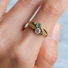 Load image into Gallery viewer, Vintage 1930s Art Deco Diamond and Emerald Toi et Moi Ring