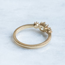 Load image into Gallery viewer, Modern Alexandrite and Diamonds Three-Stone Ring