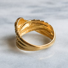 Load image into Gallery viewer, Vintage 18K Yellow Gold Diamond Ouroboros Snake Ring