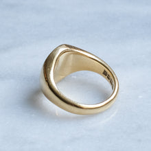 Load image into Gallery viewer, Vintage 1965 Lion Signet Ring