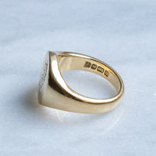 Load image into Gallery viewer, Vintage 1965 Lion Signet Ring