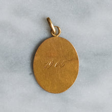 Load image into Gallery viewer, French Belle Époque Oval 18K Rose Gold "AB" Ivy Leaves Medallion Pendant