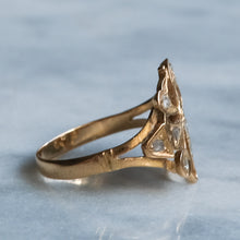 Load image into Gallery viewer, Vintage 20K Yellow Gold Peranakan Intan Diamond Ring