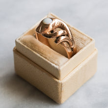 Load image into Gallery viewer, Victorian 8K Rose Gold Opal Snake Ring