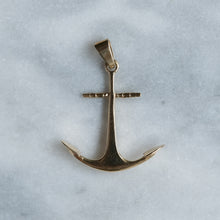 Load image into Gallery viewer, Vintage 14K Yellow Gold Anchor Pendant