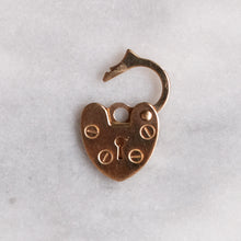 Load image into Gallery viewer, Vintage 9K Yellow Gold Tiny Heart Padlock Clasp