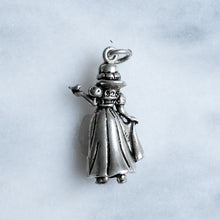 Load image into Gallery viewer, Disney Snow White Charm