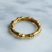 Load image into Gallery viewer, Vintage UnoAErre Bamboo Ring size US 7