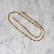 Load image into Gallery viewer, Vintage 17.5 inch 14K Yellow Gold Snake Chain
