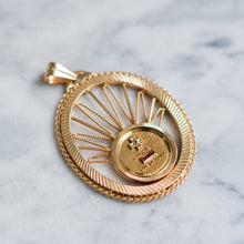 Load image into Gallery viewer, Vintage Retro Augis Qu'hier Que Demain Pendant