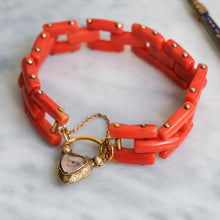 Load image into Gallery viewer, Antique Late Georgian/Early Victorian Coral Gate-Link Lover's Eye Padlock Bracelet