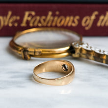 Load image into Gallery viewer, Antique Solitaire Diamond Flush Set Ring