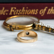 Load image into Gallery viewer, Antique Solitaire Diamond Flush Set Ring