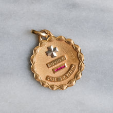 Load image into Gallery viewer, 18K Yellow Gold Round Scalloped QU'HIER QUE DEMAIN Augis Pendant