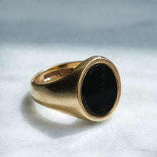 Load image into Gallery viewer, Vintage Onyx Signet Ring
