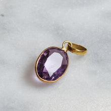 Load image into Gallery viewer, Vintage 14K Yellow Gold Oval Amethyst Pendant