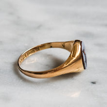 Load image into Gallery viewer, Victorian 15K Yellow Gold Carved Intaglio Agate Ship Signet Ring