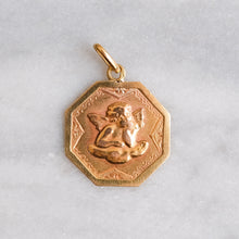 Load image into Gallery viewer, Antique 18K Yellow Gold Raphael's Cherub Pendant