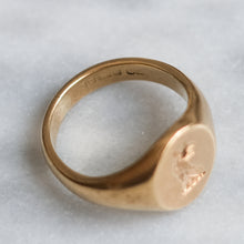 Load image into Gallery viewer, Vintage Griffin Intaglio Signet Ring