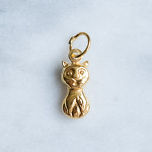 Load image into Gallery viewer, Vintage Tiny Sitting Cat Charm
