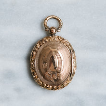 Load image into Gallery viewer, Georgian 10K Rose Gold Floral Chased Locket