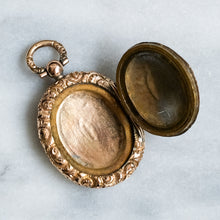 Load image into Gallery viewer, Georgian 10K Rose Gold Floral Chased Locket