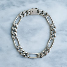 Load image into Gallery viewer, Vintage Silver 8.5 inch Figaro Link Bracelet