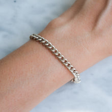 Load image into Gallery viewer, Vintage Silver 8 inch Curb-Link Bracelet