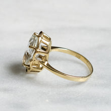 Load image into Gallery viewer, Vintage 14K Yellow Gold Aquamarine Ring